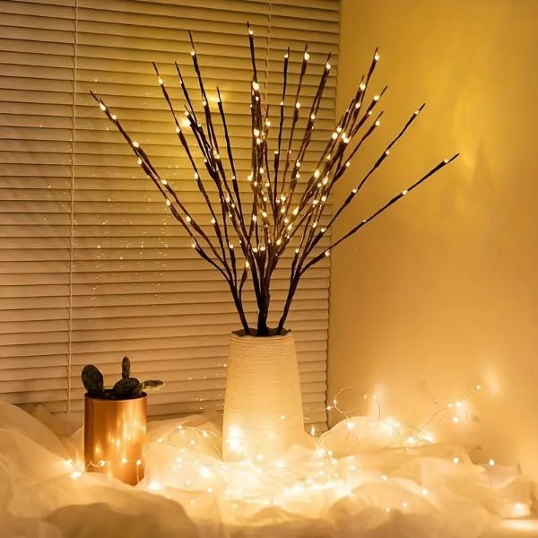 Branches-Lights-Gallery-Img5-min